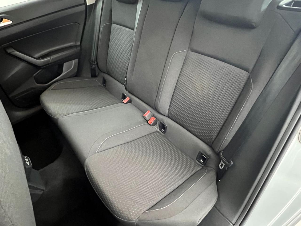 VOLKSWAGEN Polo VI 2017 Polo 5p 1.6 tdi Comfortline 80cv