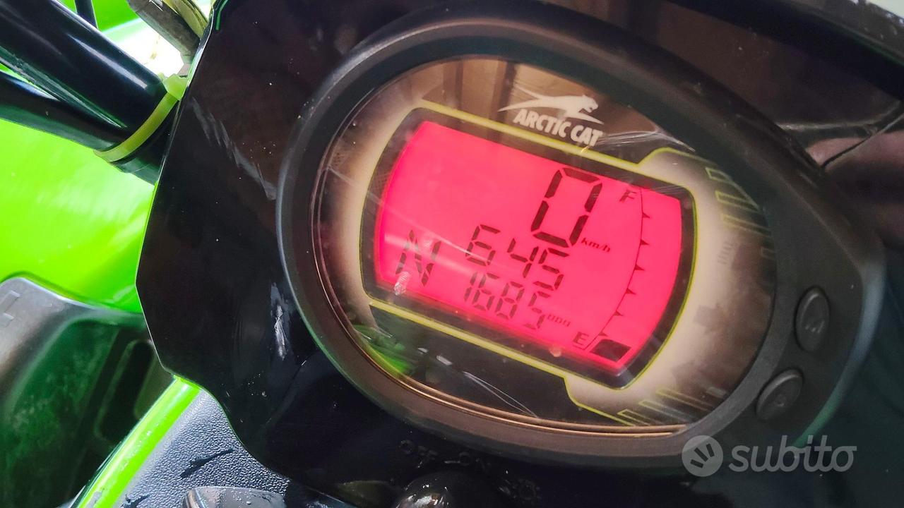 Quad Arctic Cat XT 1000