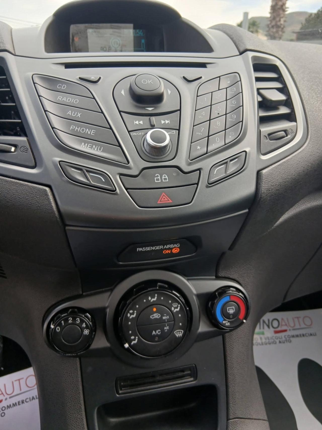 Ford Fiesta 1.4 5p. Bz.- GPL Titanium