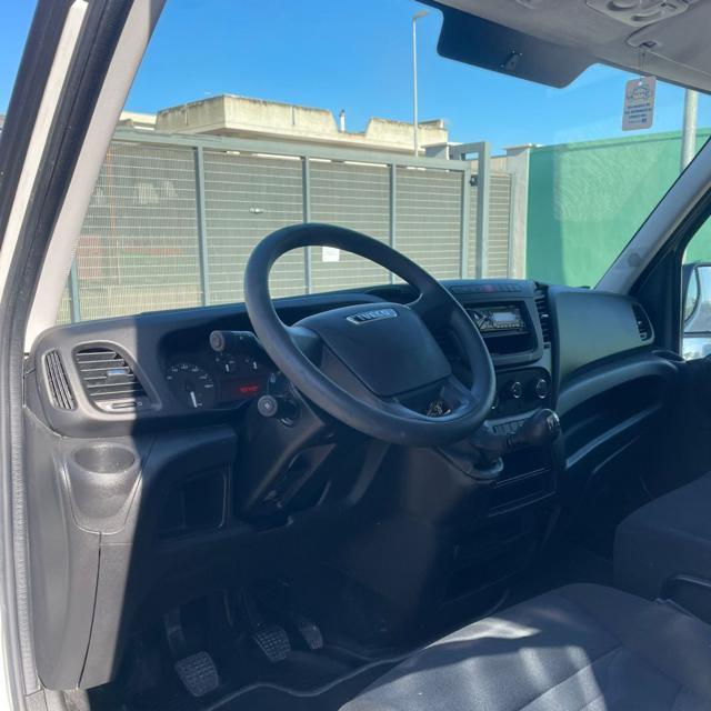 IVECO DAILY 35S12 VH2 FURG.P.MEDIO/CORTO 3 PTI-2019