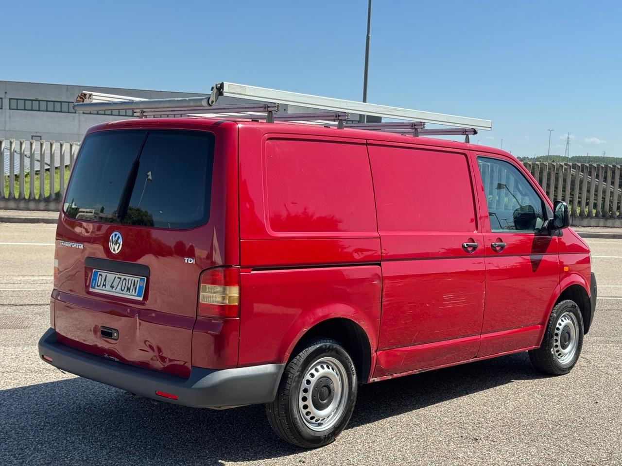 Volkswagen T5 Transporter 1.9 TDI 105cv L1H1