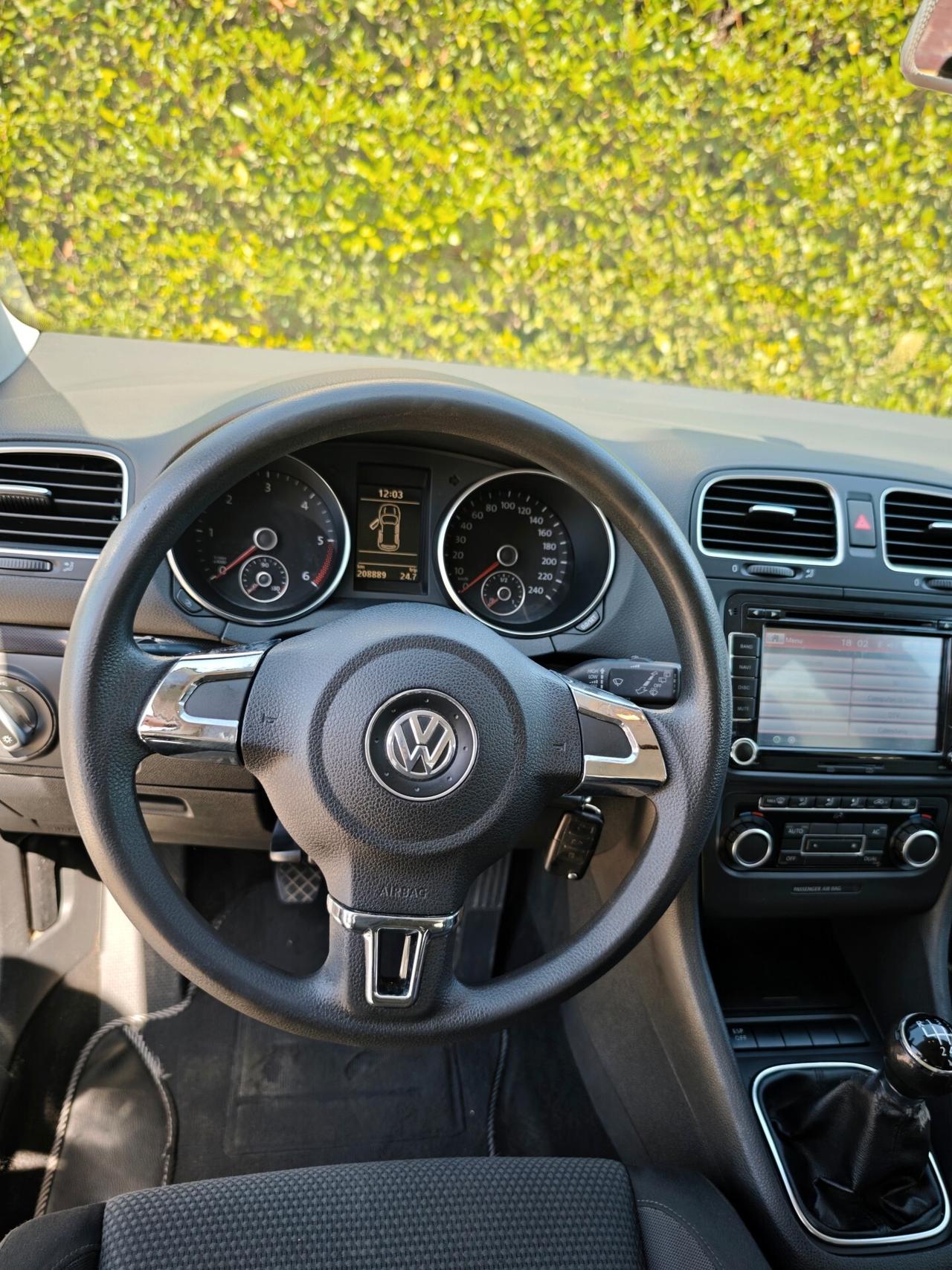 Volkswagen Golf 2.0 TDI 110CV