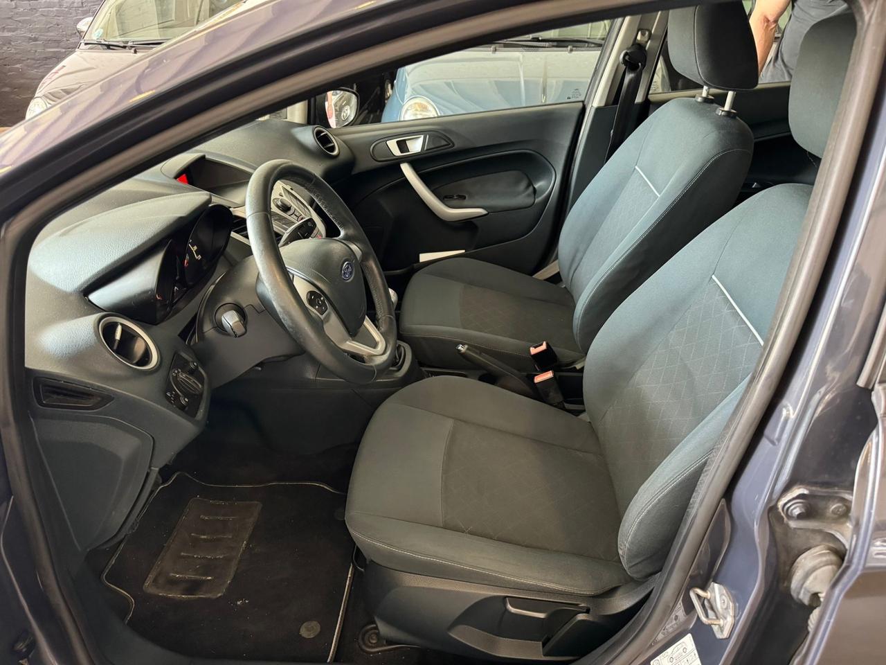 Ford Fiesta 1.4 diesel TDCi 70CV 5p. Titanium.Bs.