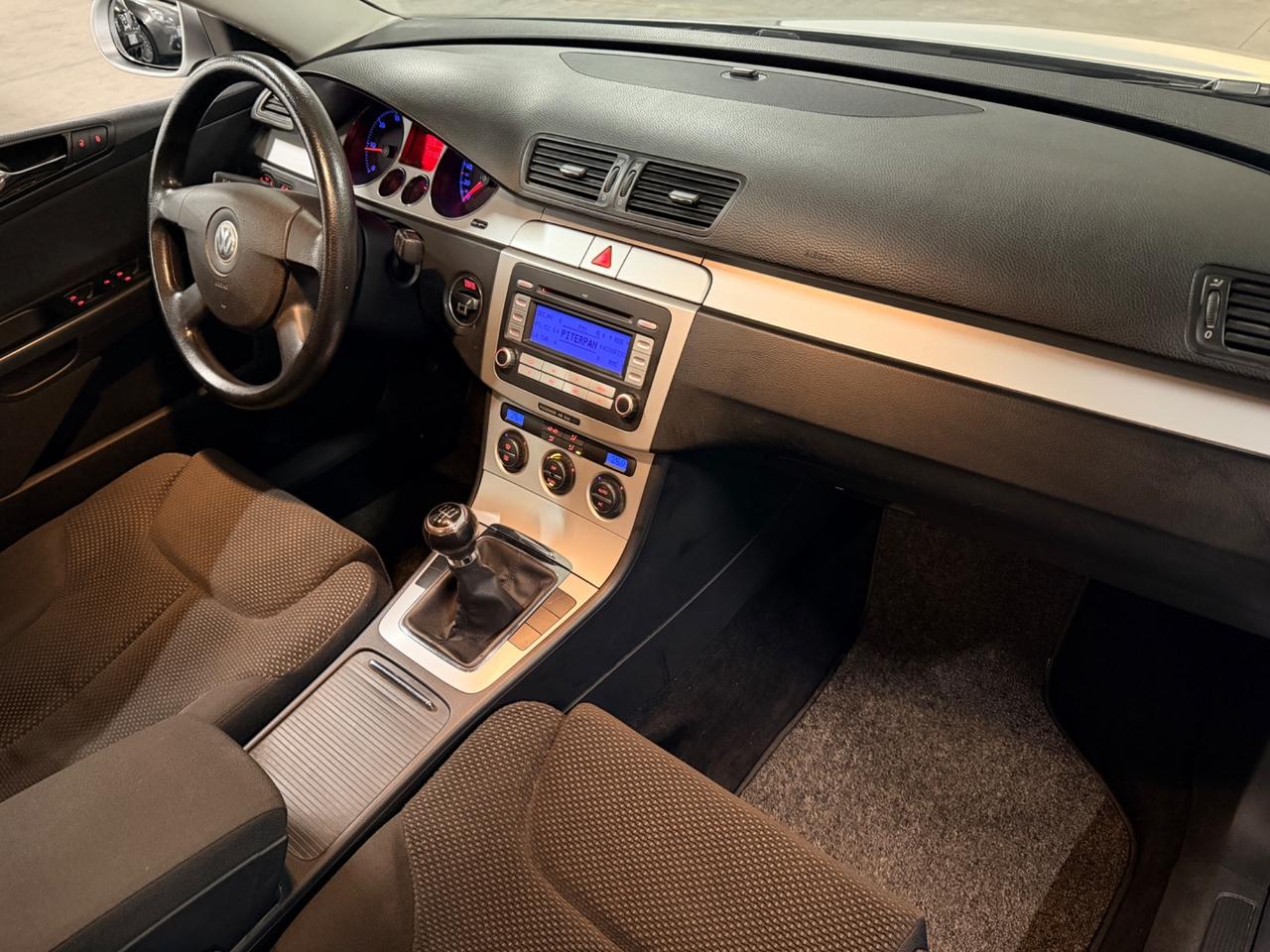 Volkswagen Passat 1.9 TDI/105CV Var. Comfortline