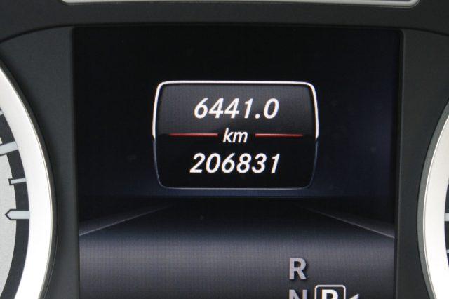 MERCEDES-BENZ A 200 d Automatic Premium PELLE/TELECAMERA