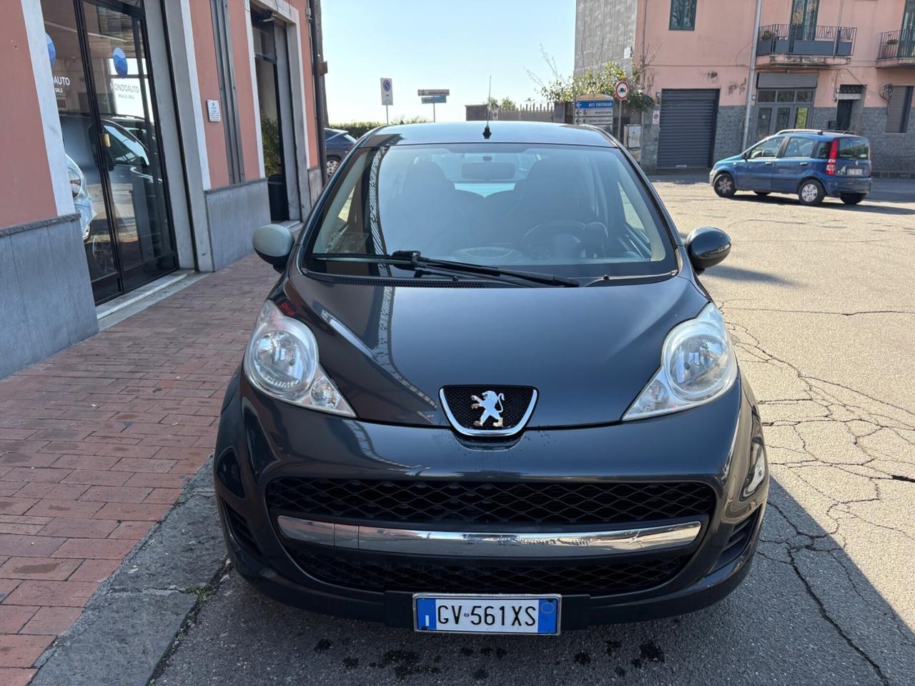 Peugeot 107 1.0 68CV 3p. Automatica 2011