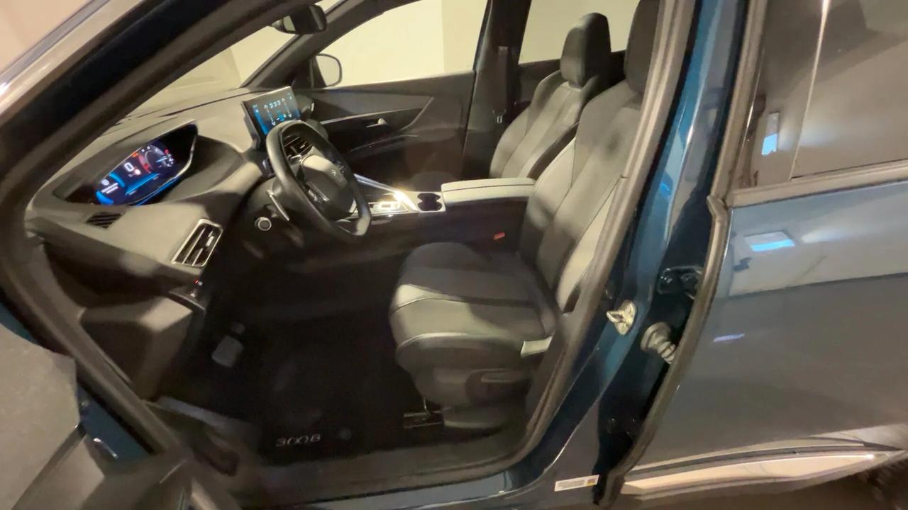 Peugeot 3008 BlueHDi 130 S&S EAT8 Allure Pack