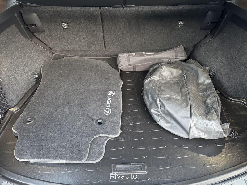 Lexus NX Plug-in Luxury 4WD MY22