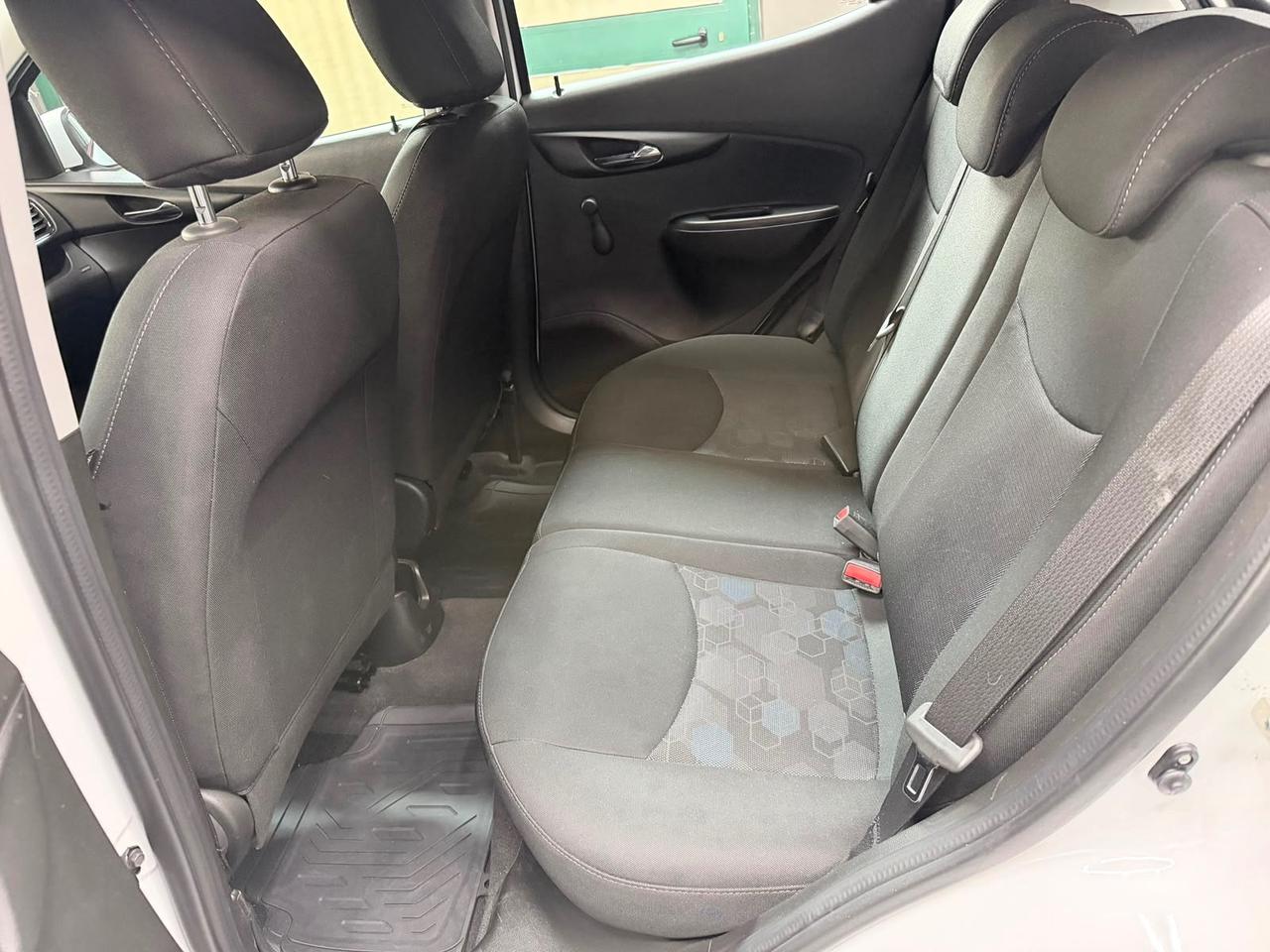 Opel Karl Rocks 1.0 75 CV