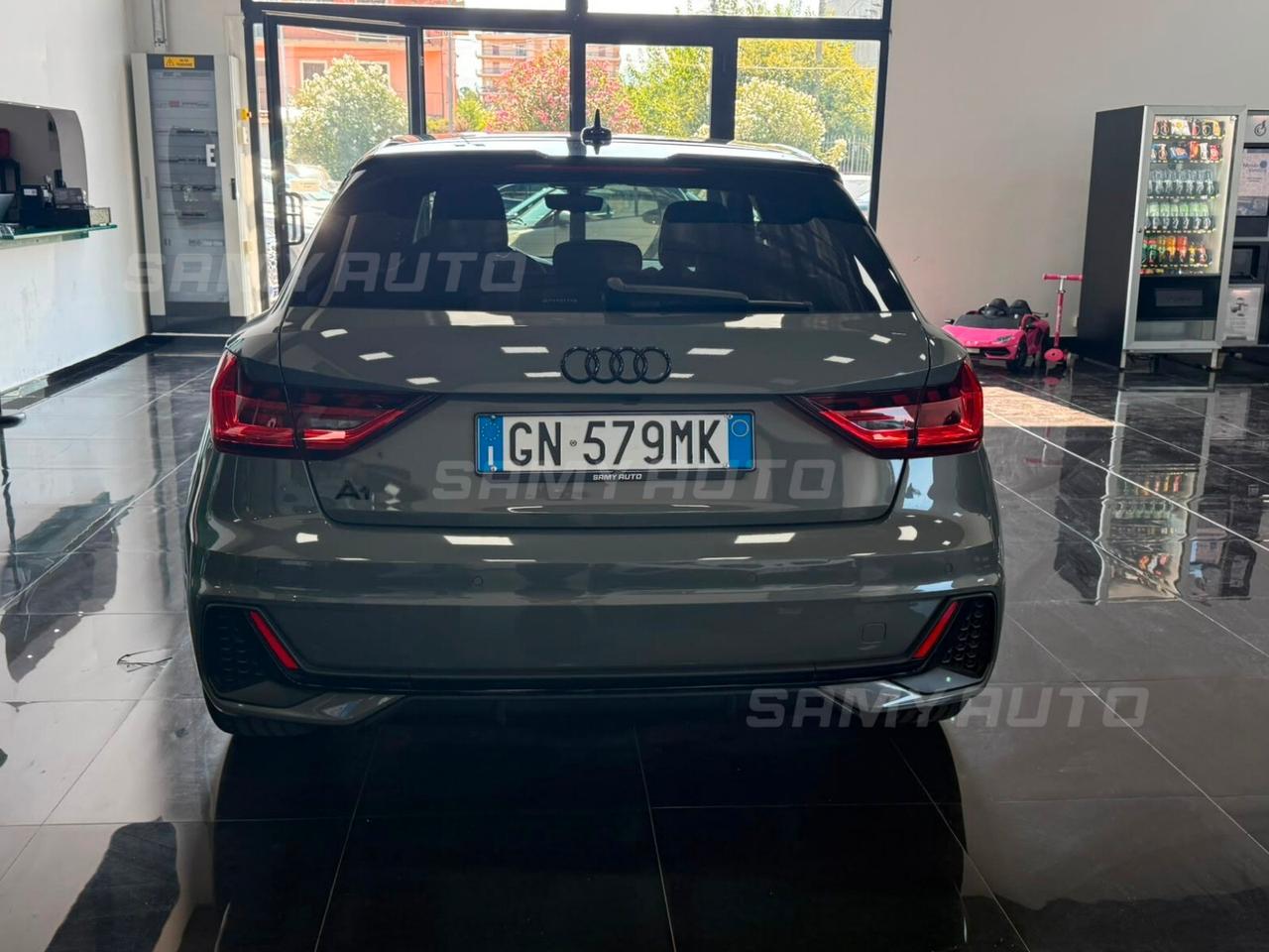 Audi A1 SPB 30 TFSI Identity Black