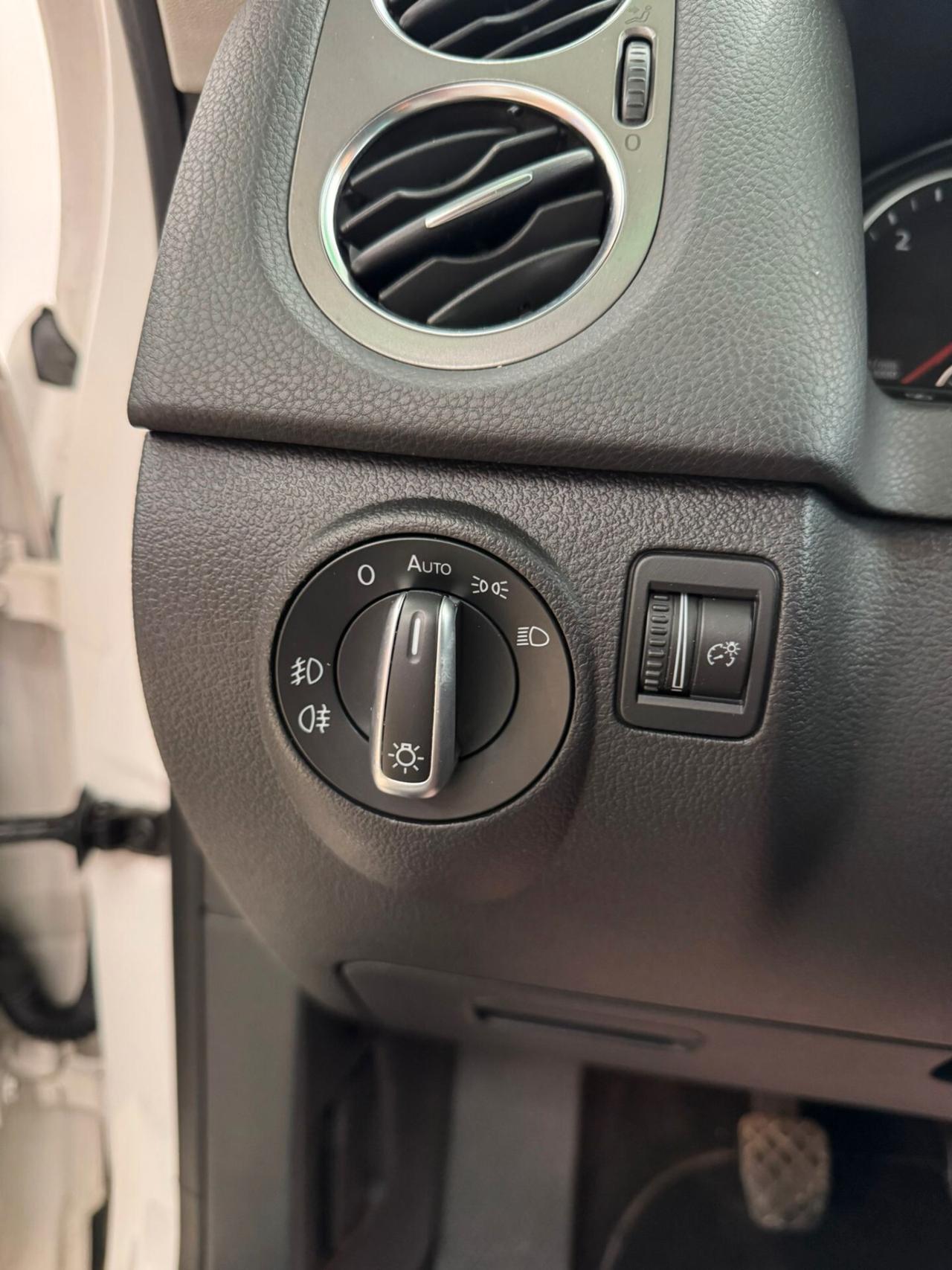 Volkswagen Tiguan 2.0 TDI 170 CV DPF 4MOTION Sport & Style