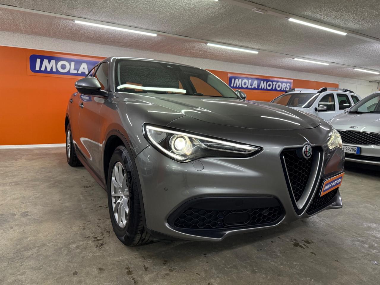 Alfa Romeo Stelvio 2.2 Turbodiesel 160 CV AT8 RWD Business