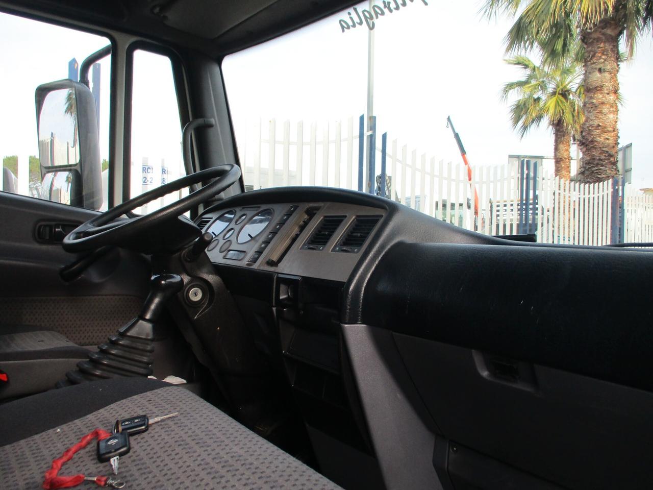 Nissan Cabstar ATLEON 35-15 3000 150CV FURGONE LEGA 4.40PATENTE B