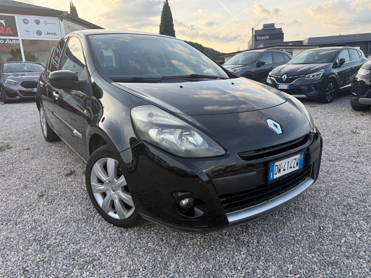 Renault Clio 1.2 16V 5 porte Luxe