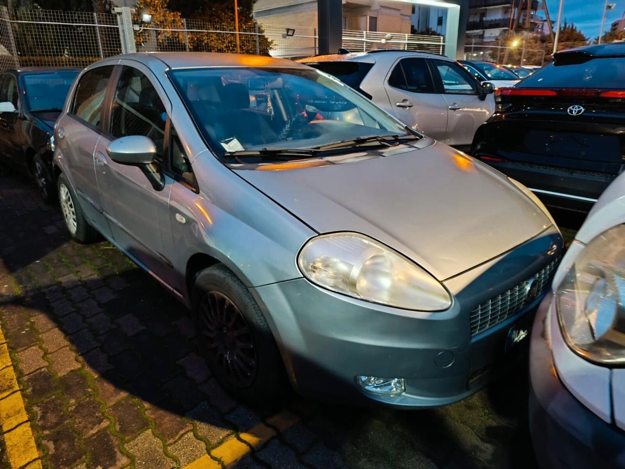 Fiat Grande Punto 1.3 MJT 90 CV 5 p Dynamic - x operatori settore