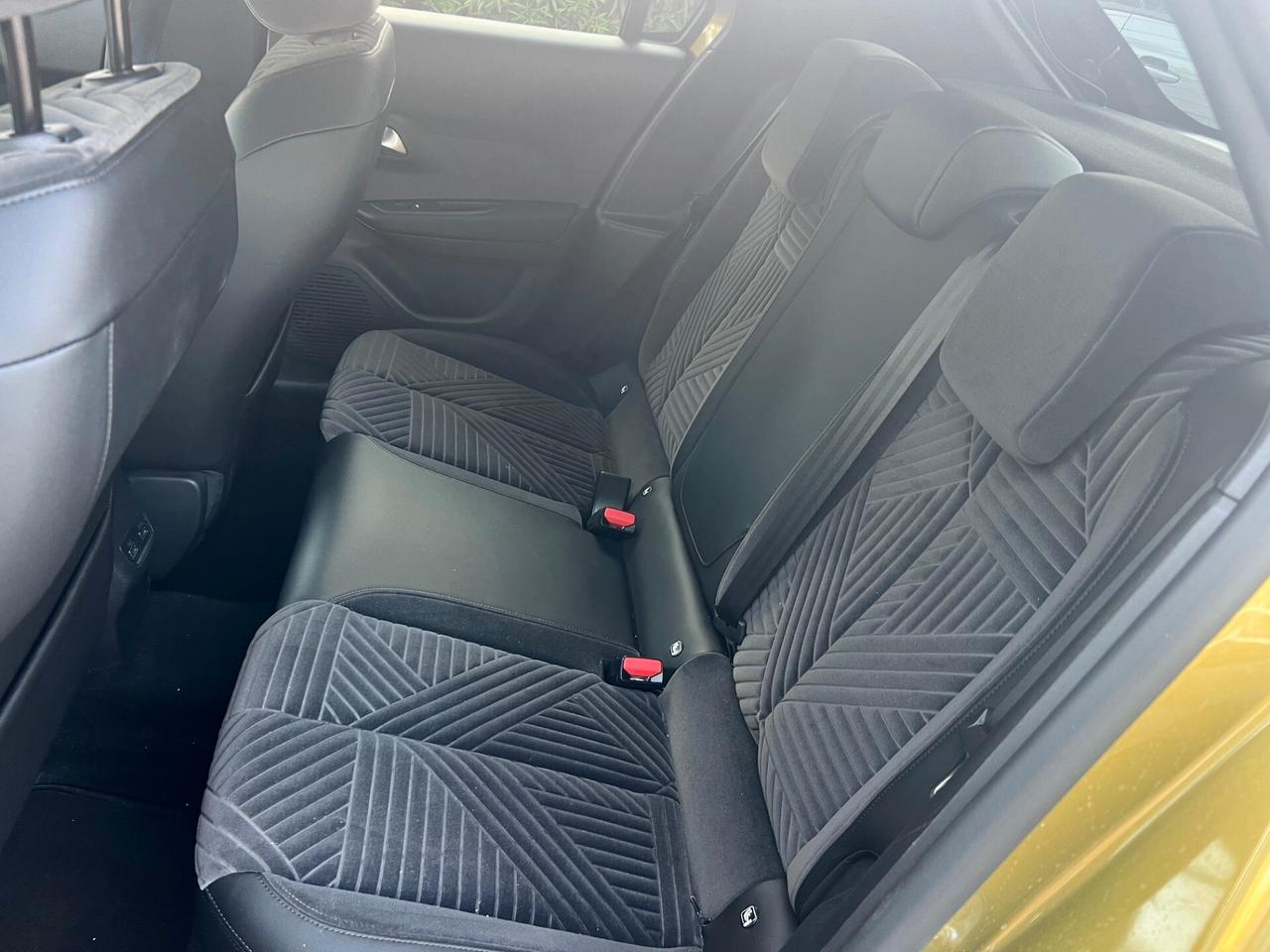 LANCIA NUOVA YPSILON IBRIDA LX 1.2 100CV