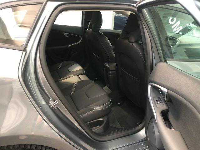 VOLVO V40 D2 Geartronic Business Plus