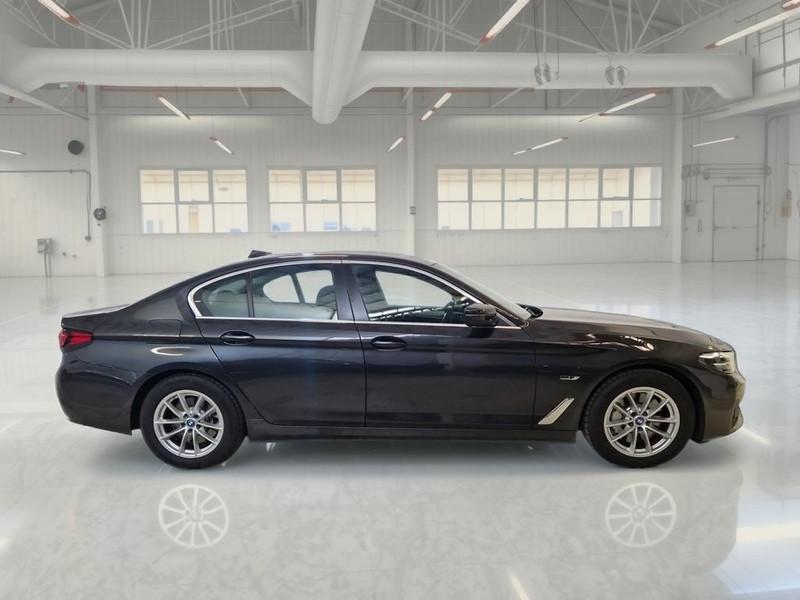BMW 530 BUSINESS AUTO 4 PORTE BERLINA
