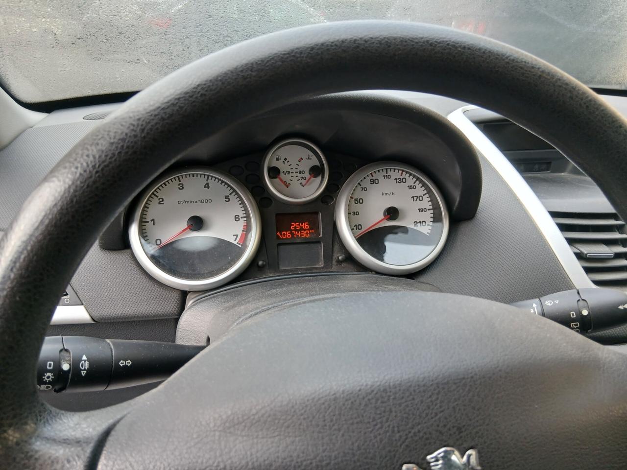 Peugeot 207 1.4 8V 75CV SW X Line ECO GPL solo 67000 km