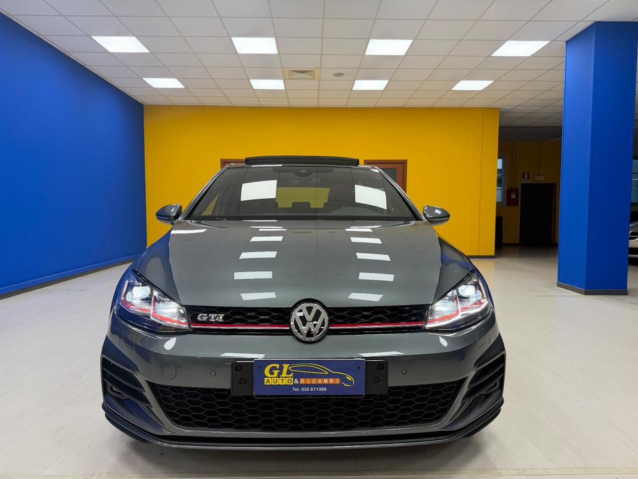 Volkswagen Golf GTI 230 CV TETTO APRIBILE*INTERNI SPORTIVI**PARI AL NUOVO**