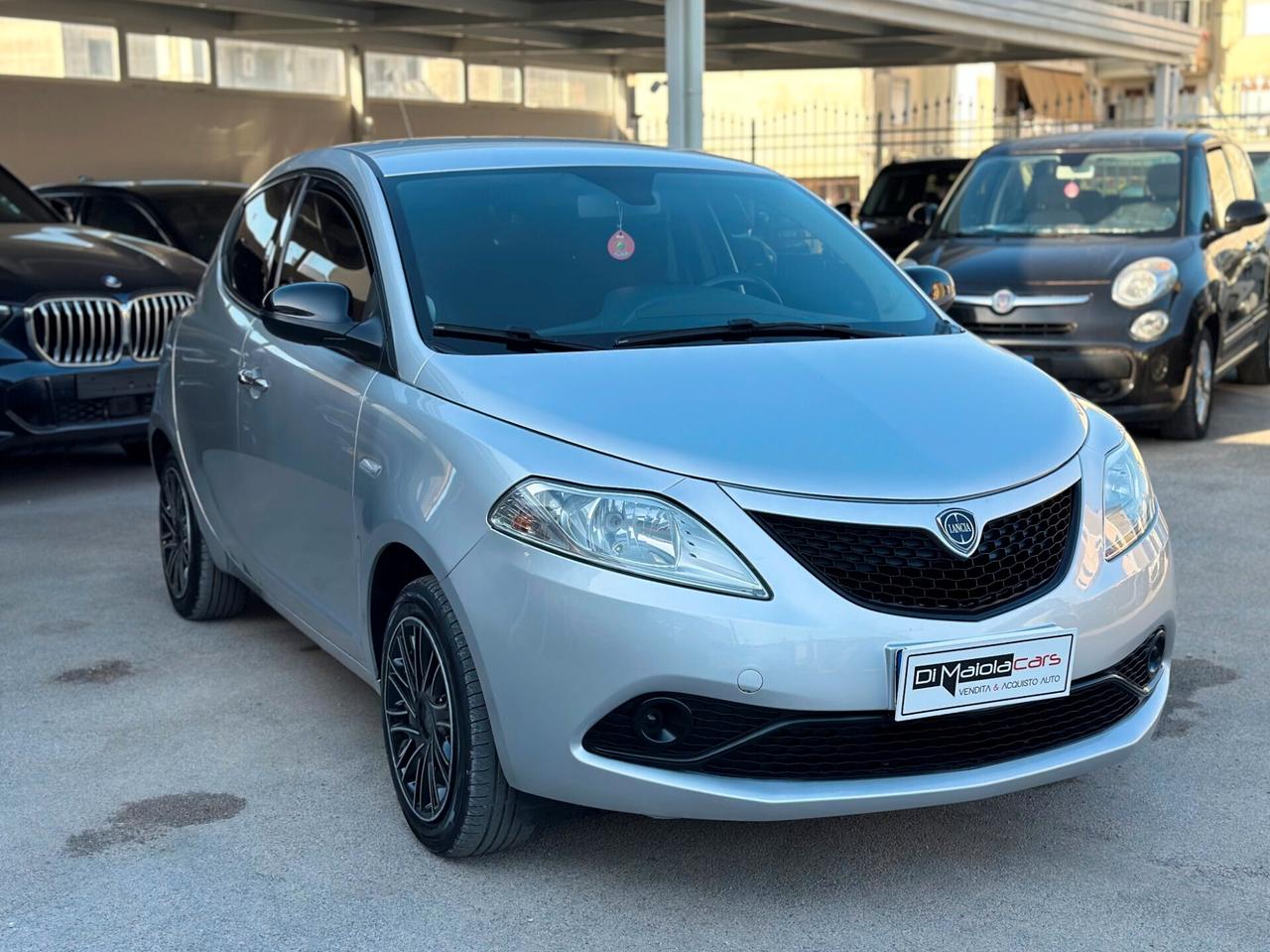 Lancia Ypsilon 1.2 69 CV 5 porte GPL Gold