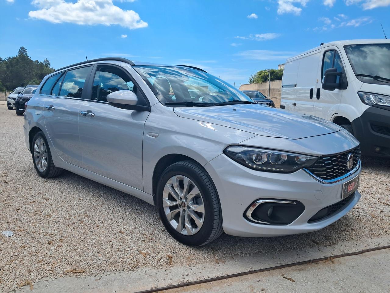 Fiat Tipo 1.3 Mjt Lounge*NAVI*TELECAMERA*LED