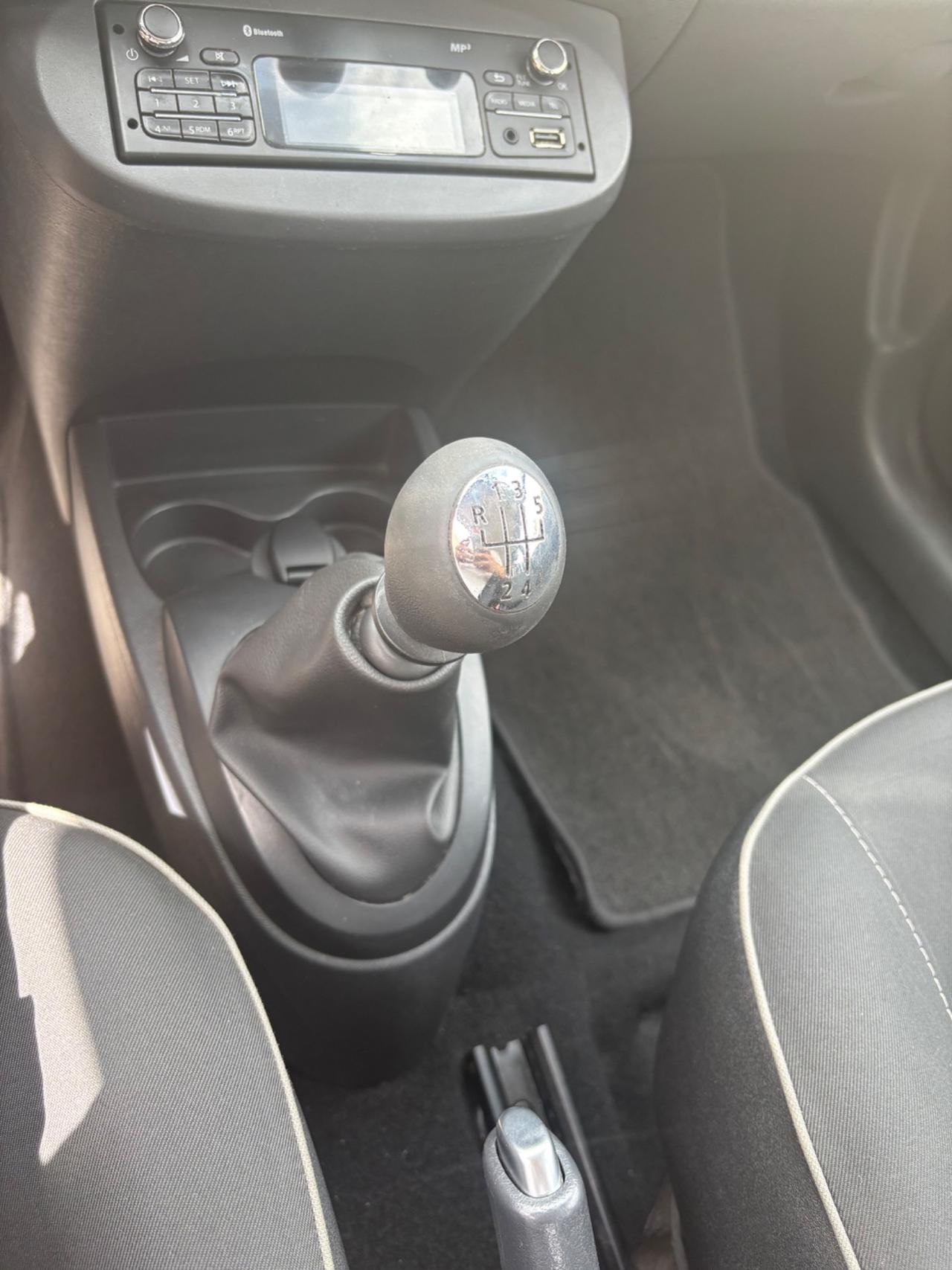 Renault Twingo 1.2 16V Night&Day 04/2014