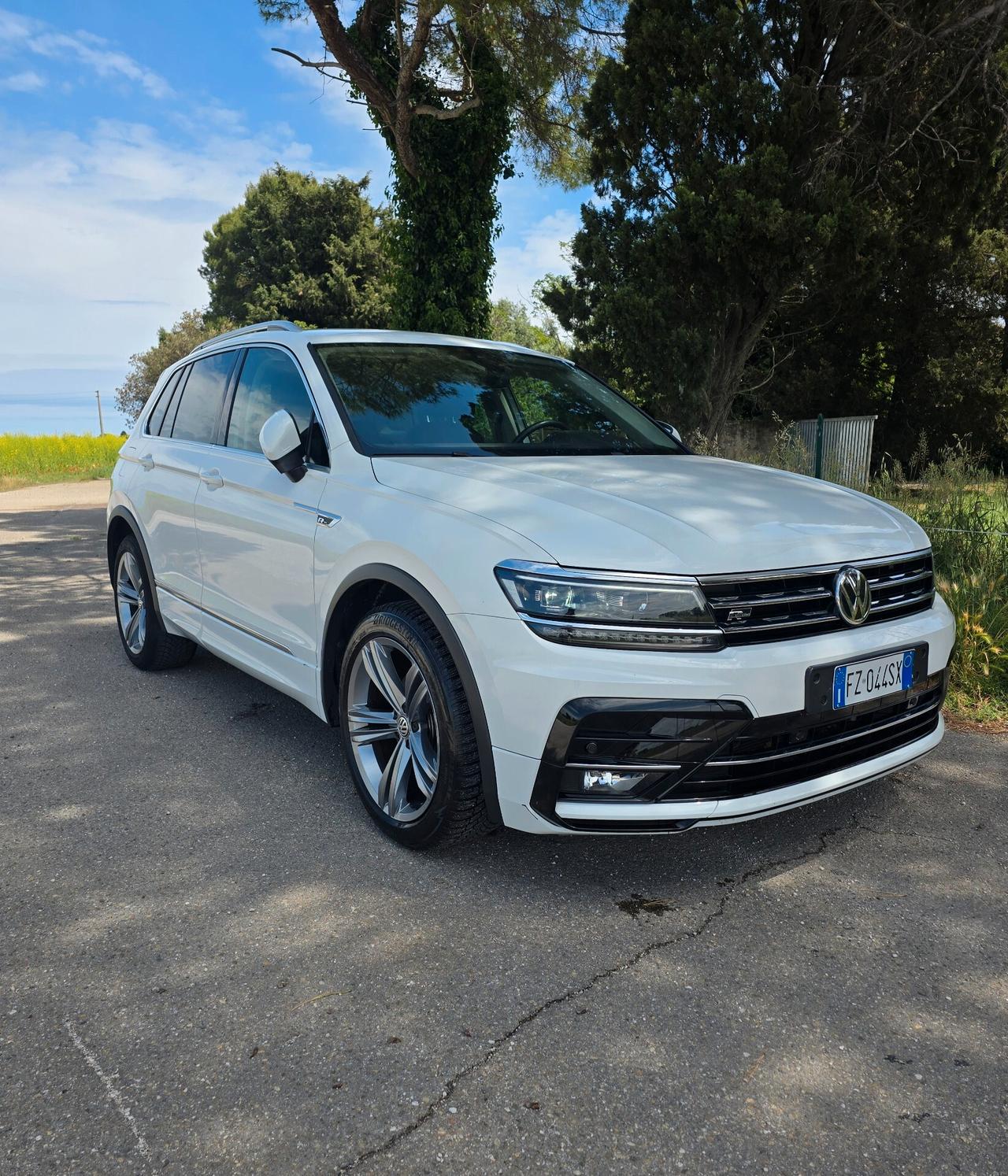 Volkswagen Tiguan 2.0 TDI R-Line