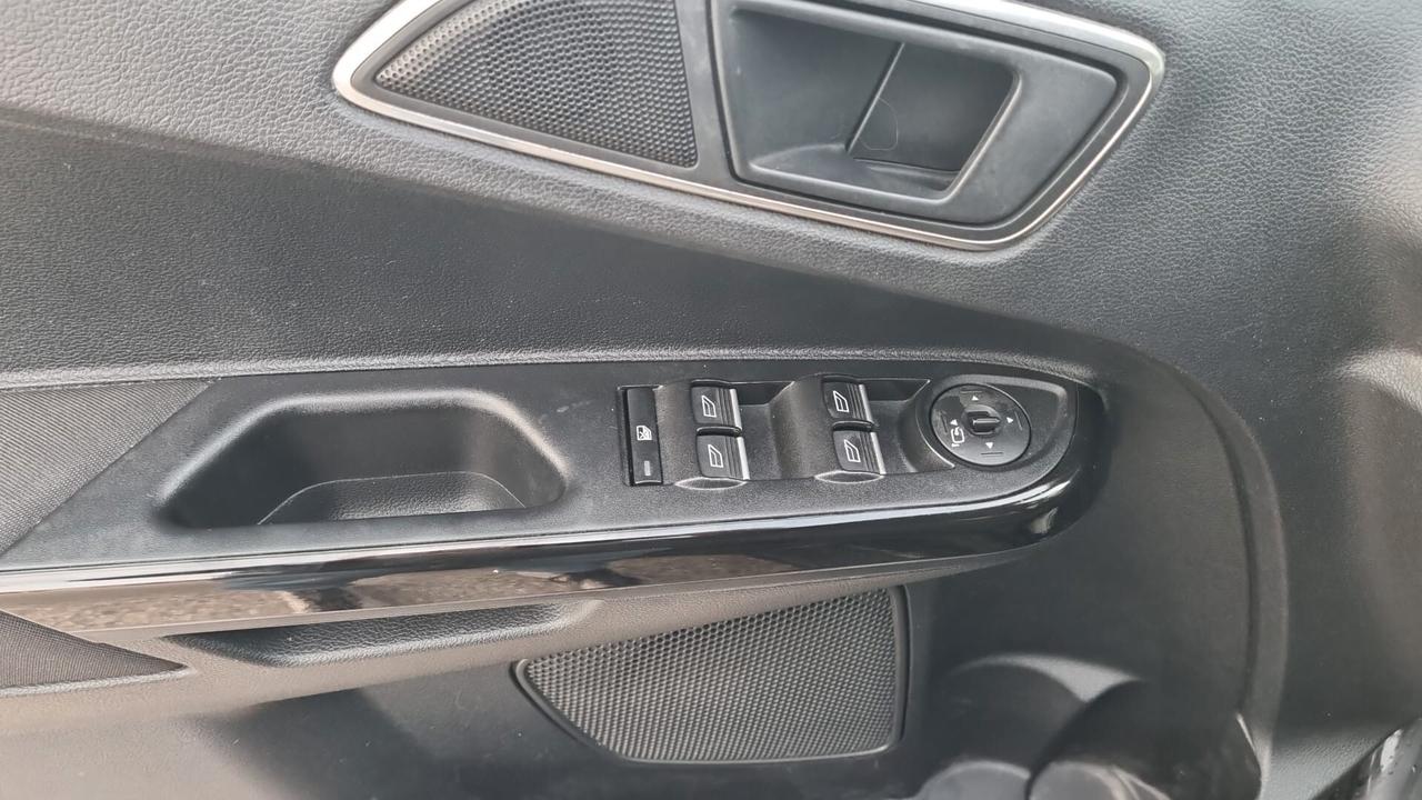 Ford B-Max 1.5 TDCi 75 CV Titanium-55KW-EURO6B-