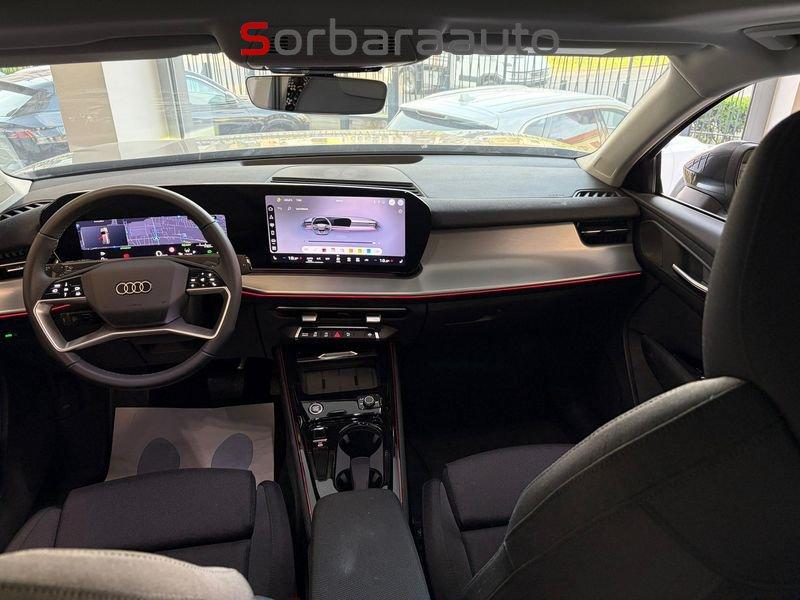 Audi Q3 TFSI 110 kW mHEV S tronic S Line edition.