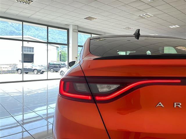 RENAULT Arkana 1.6 E-Tech full hybrid R.S. Line 145cv