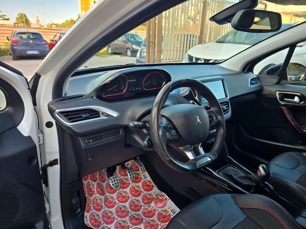 Peugeot 208 BlueHDi 100 5 porte GT Line