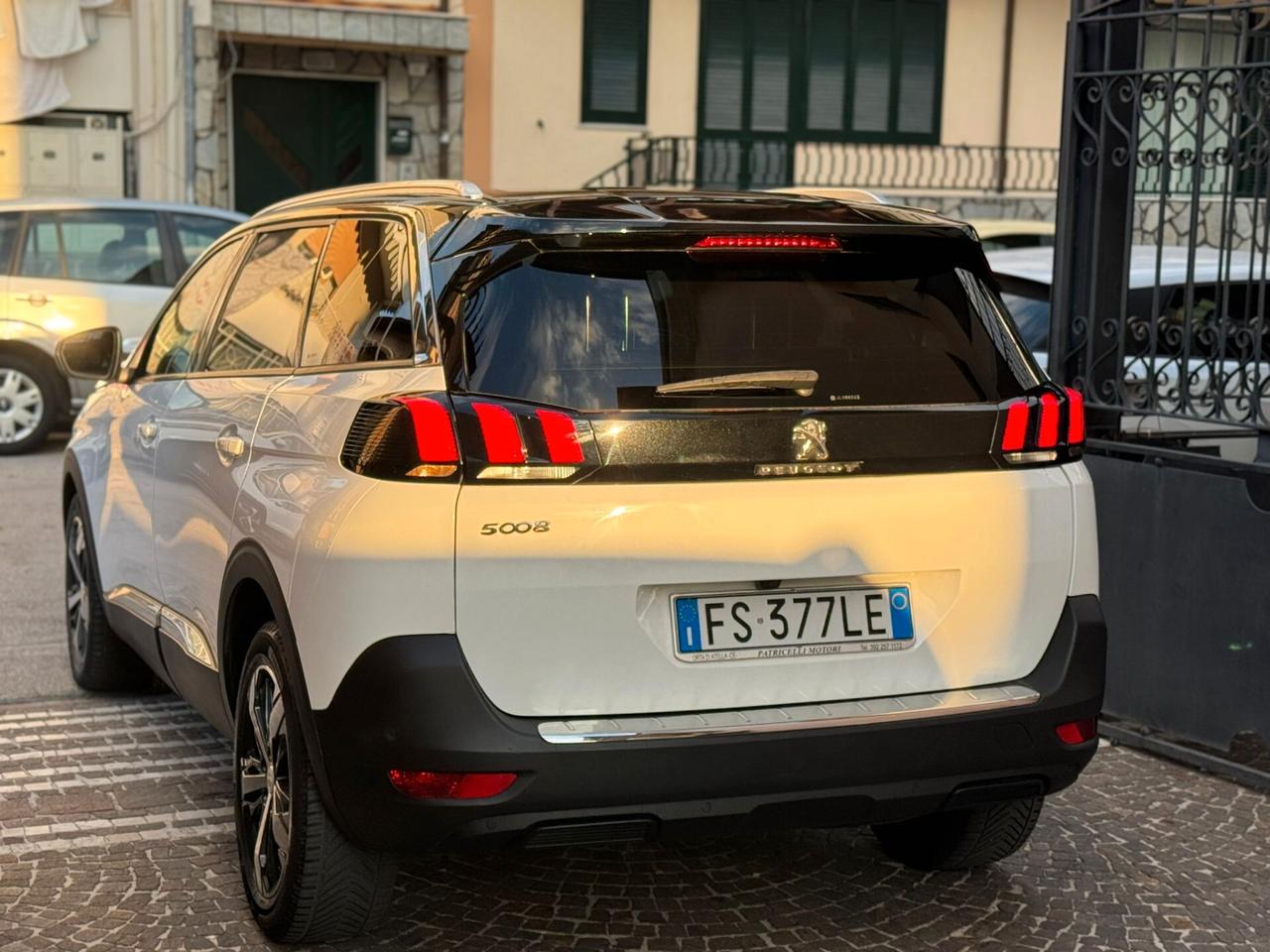 Peugeot 5008 BlueHDi 130 S&S Allure