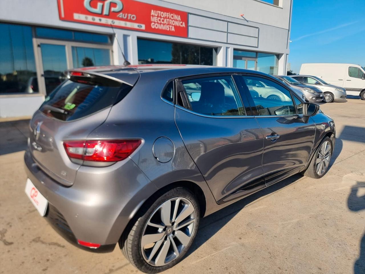 Renault Clio Sporter 1.5 dCi 8V 90CV Costume National