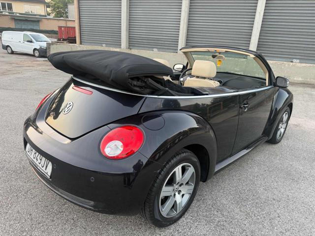 VOLKSWAGEN New Beetle 1.9 TDI 105CV Cabrio Lim. Red Edt. Bellissima