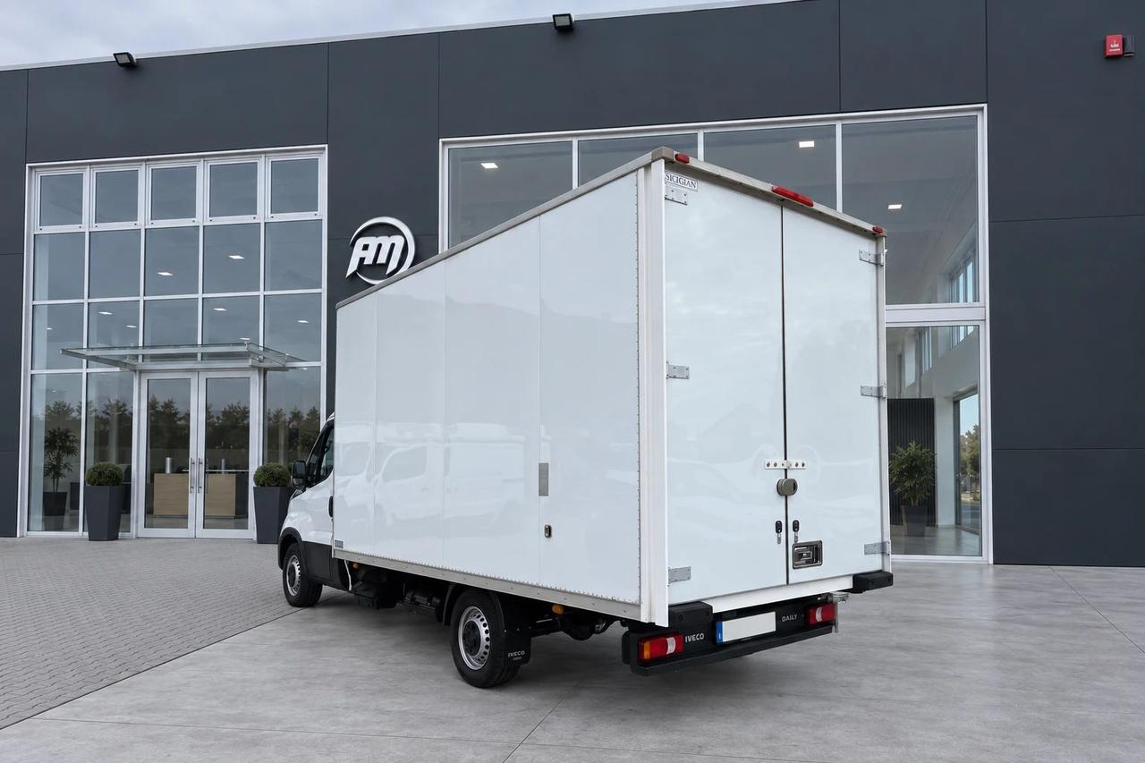 Iveco Daily 35S14 3.0 FURGONATO BOX