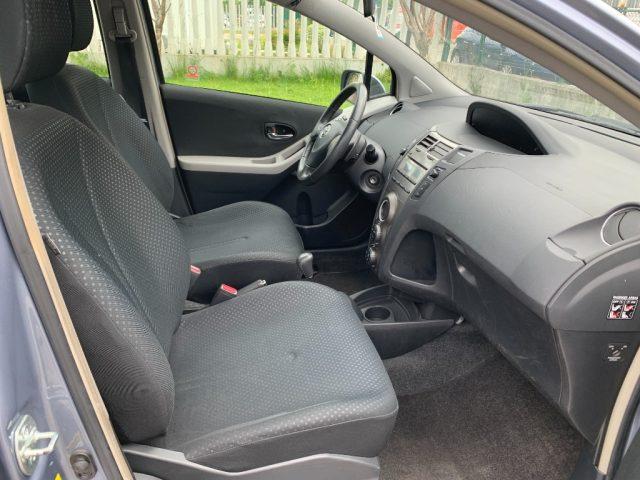 TOYOTA Yaris 1.3 5 porte M-MT Sol