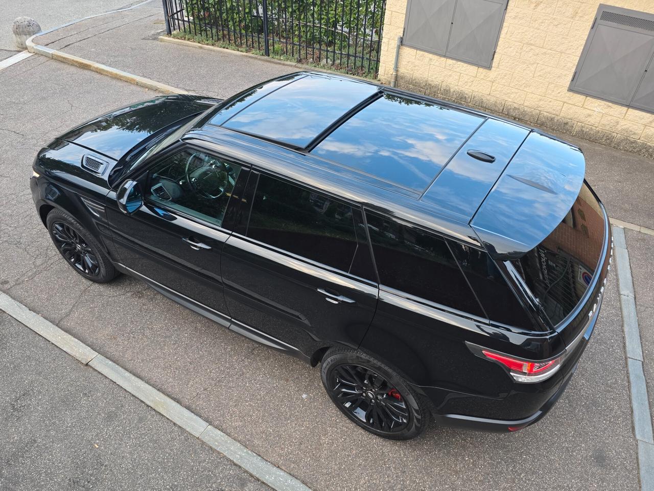 RANGE ROVER Sport HSE R-Dynamic 3.0 TDV6 249cv AWD