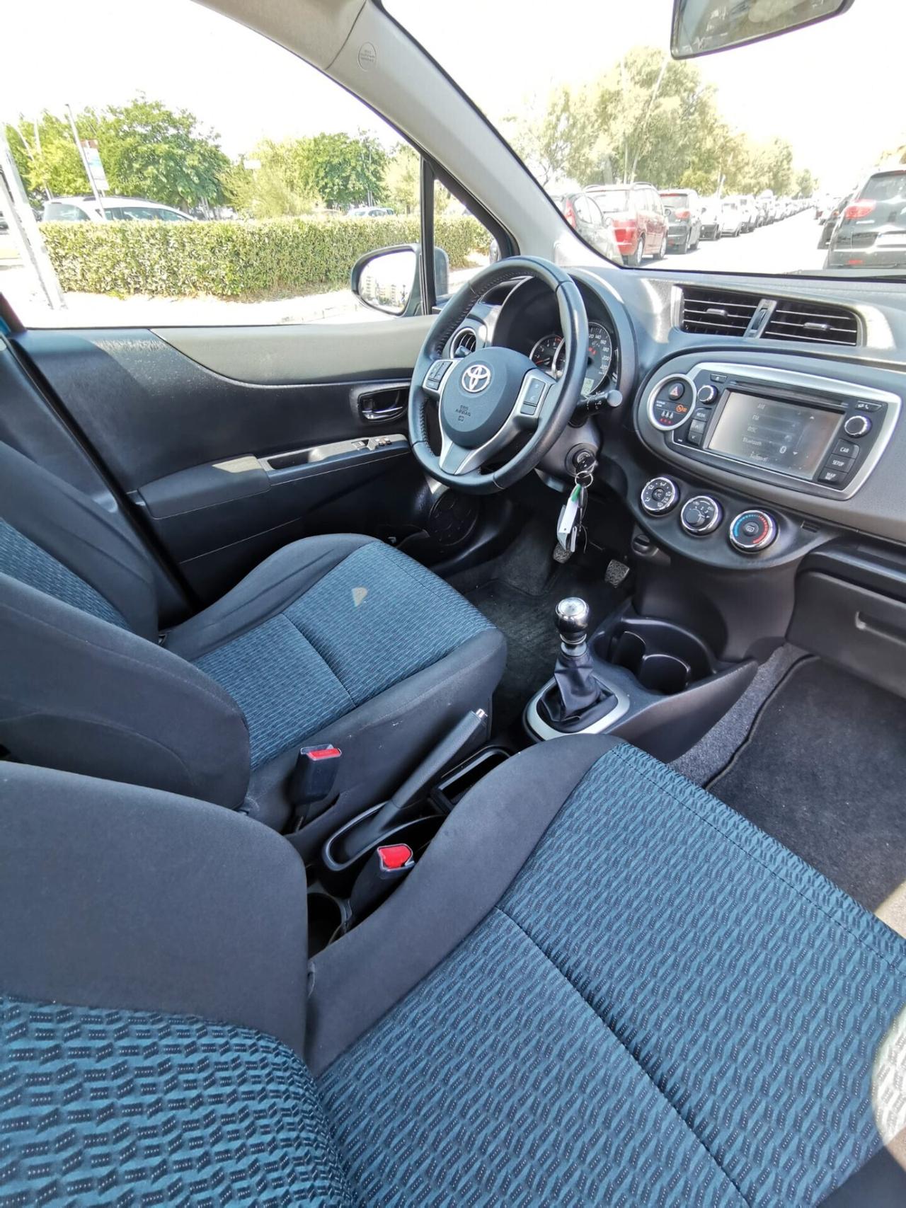 Toyota Yaris 1.4 D-4D 5 porte Lounge 2012