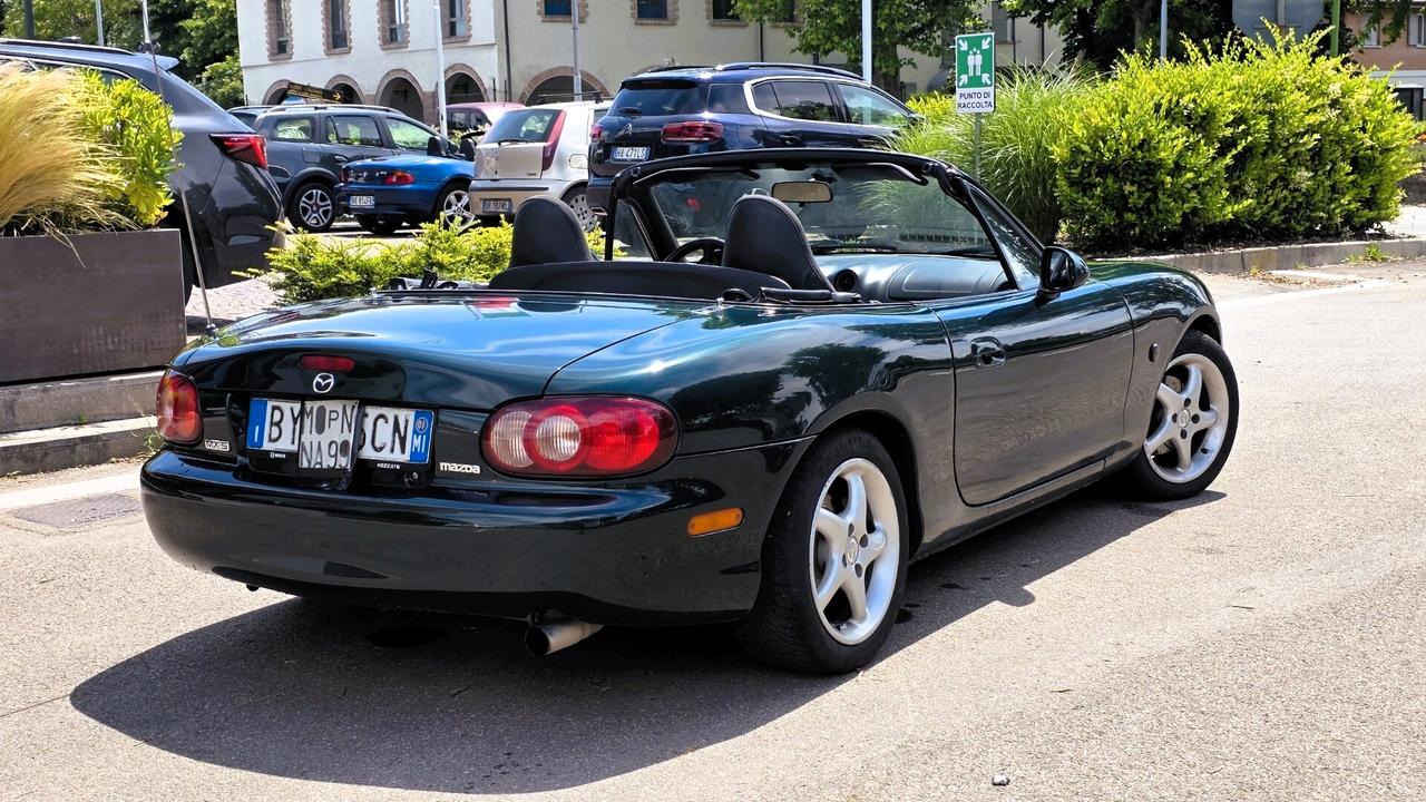 Mazda MX5 NBFL 1.6i Spider Roadster