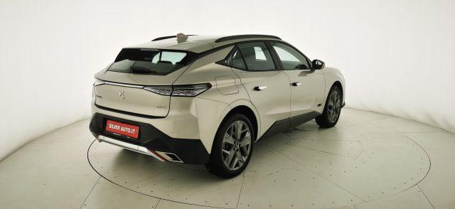 DS AUTOMOBILES DS 4 E-Tense 225 Cross Trocadero