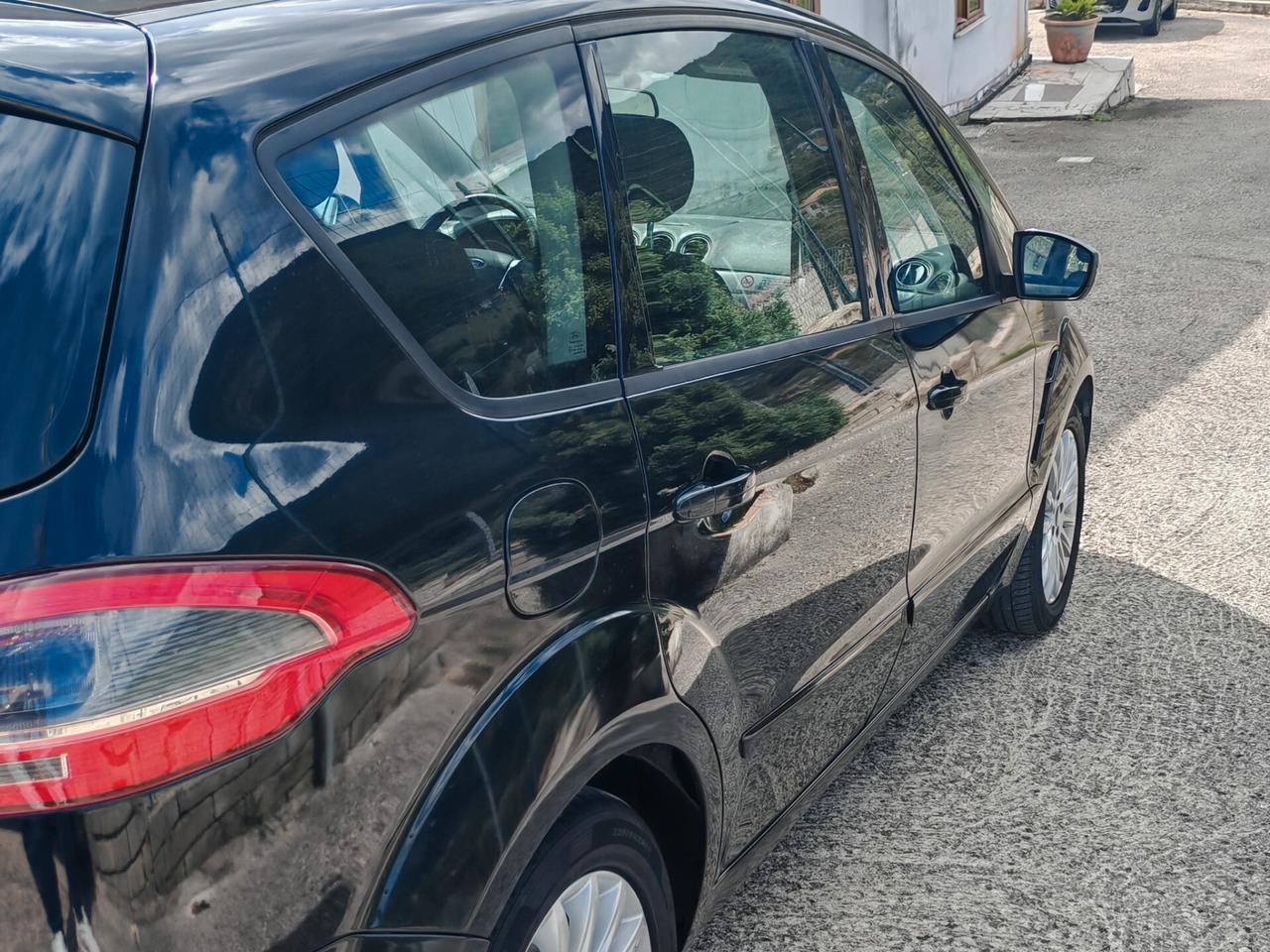 Ford S-Max 2.0 TDCi 140CV Powershift 7 posti Business Nav