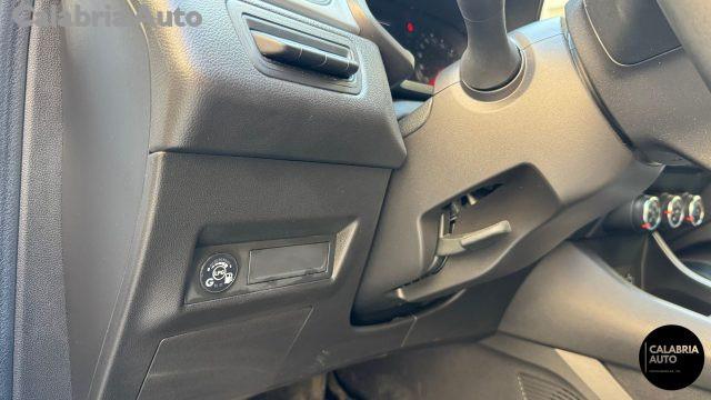 RENAULT Captur TCe 100 CV GPL Equilibre