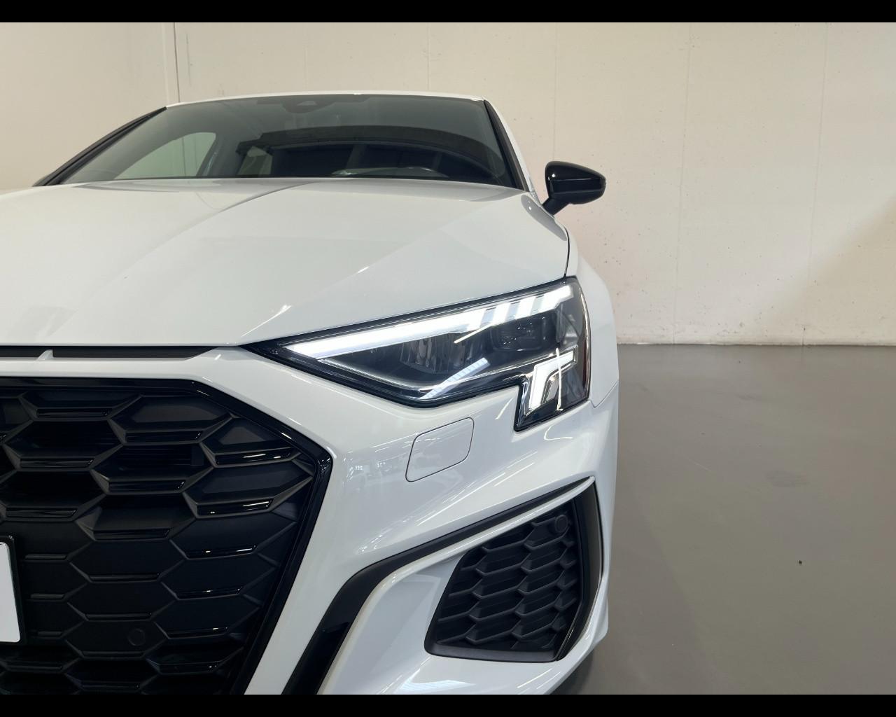 AUDI A3 SPORTBACK 45 TFSIe S-TRONIC S-LINE EDITION
