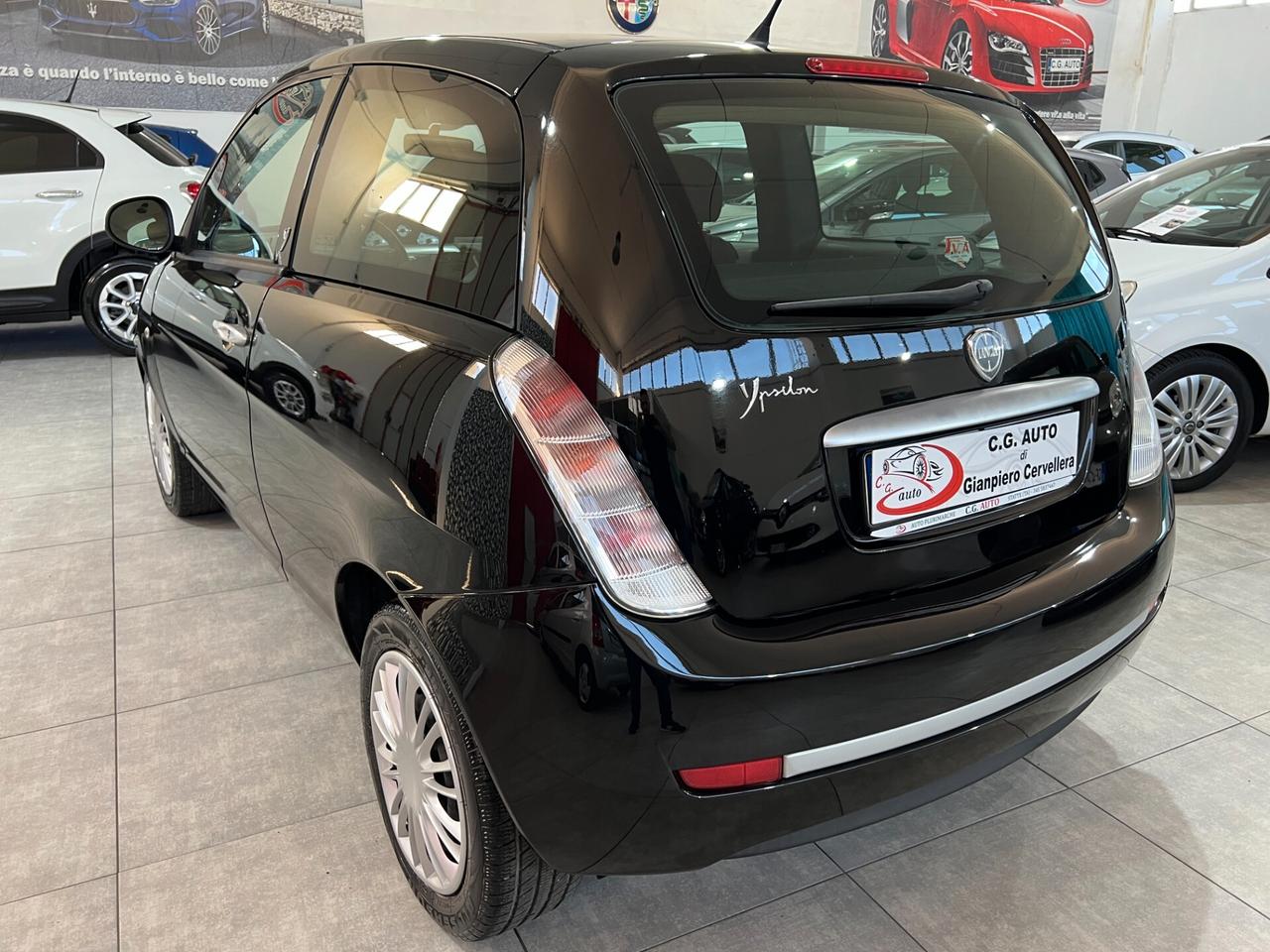 Lancia Ypsilon 1.2 60 CV - ELLE - 2010