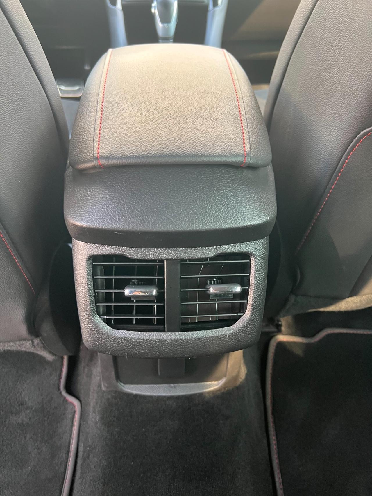 Ford Mondeo Full Hybrid 2.0 187 CV eCVT SW ST-Line Business