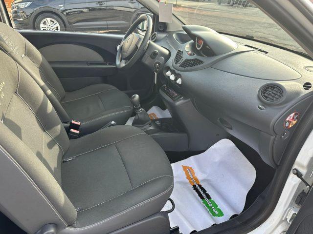 RENAULT Twingo 1.2 16V LEV Yahoo!