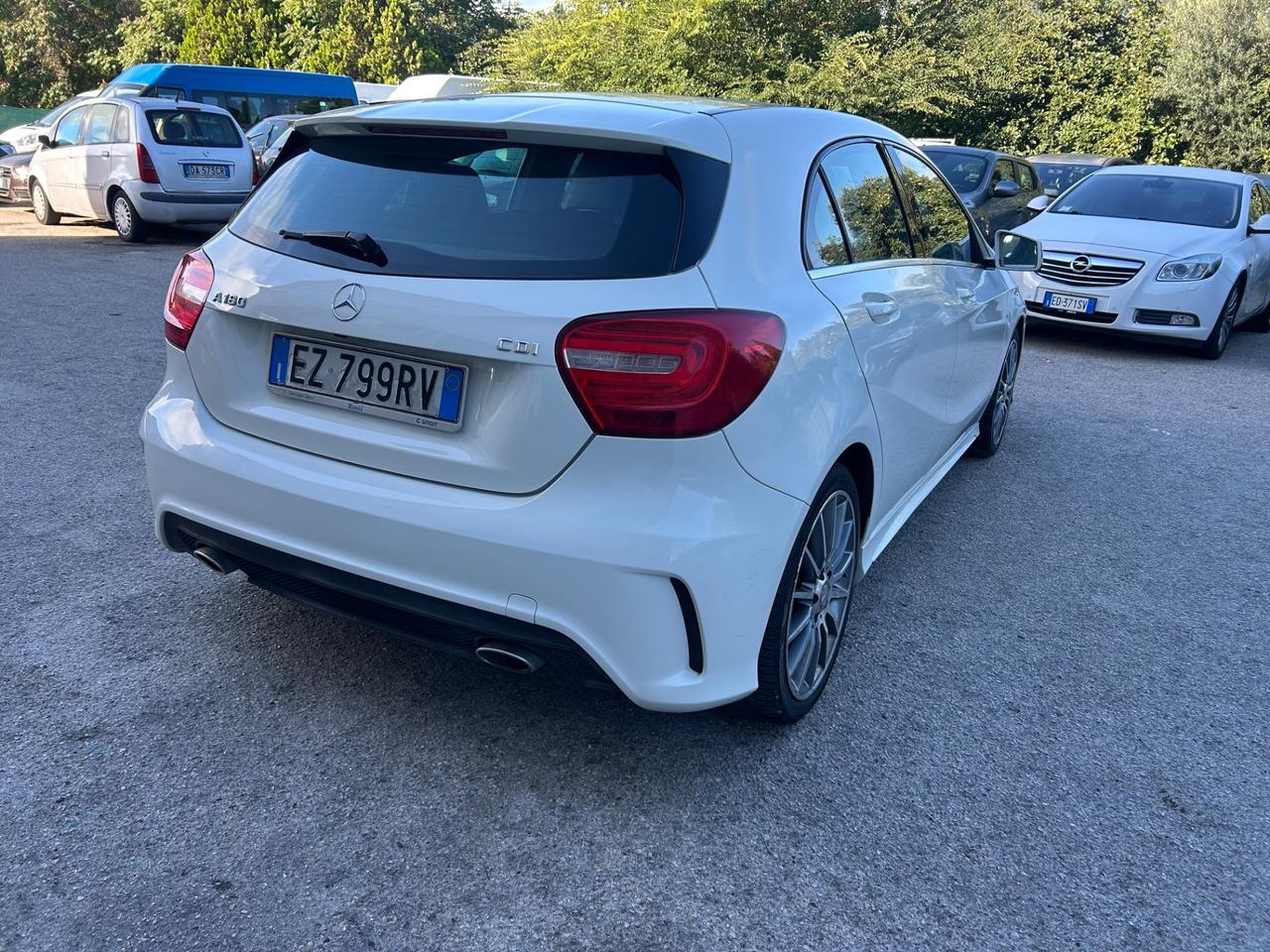 Mercedes-benz A 180 CDI Automatic Dark Night Edition