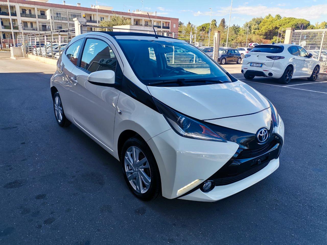 Toyota Aygo 3 Porte Aygo 3p 1.0 x-wave