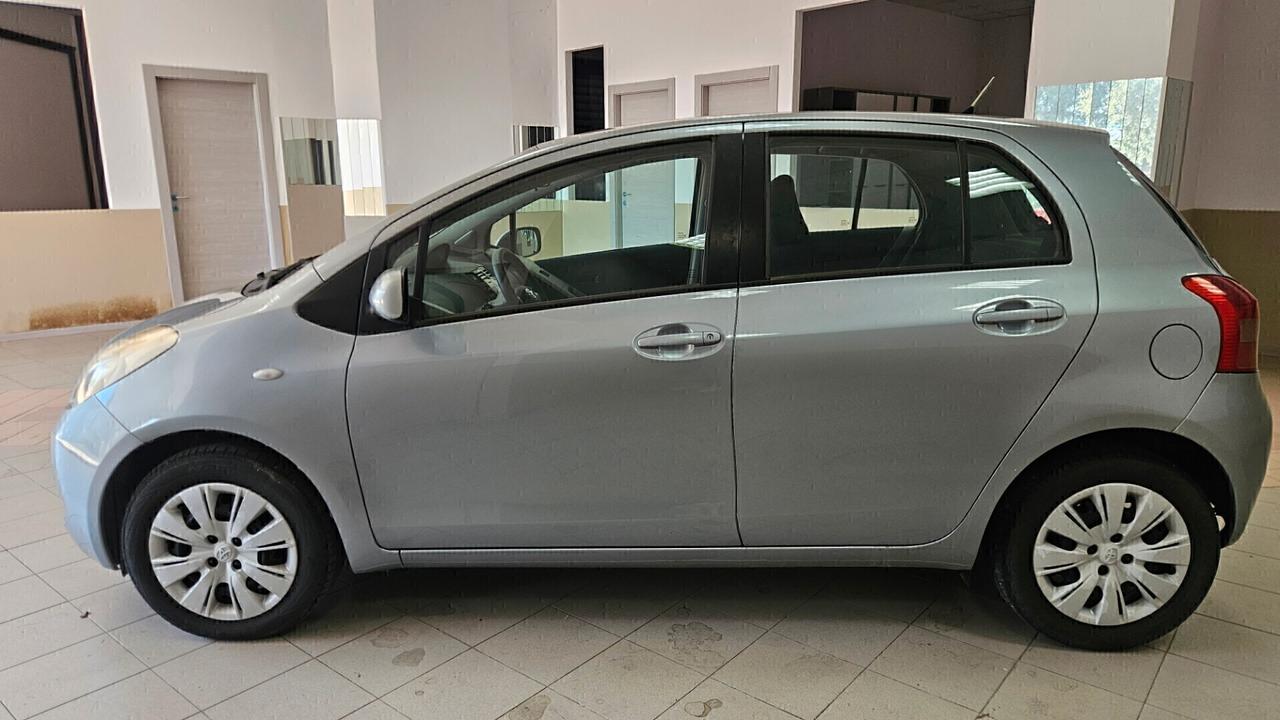 Toyota Aygo 1.0 12V VVT-i 5 porte